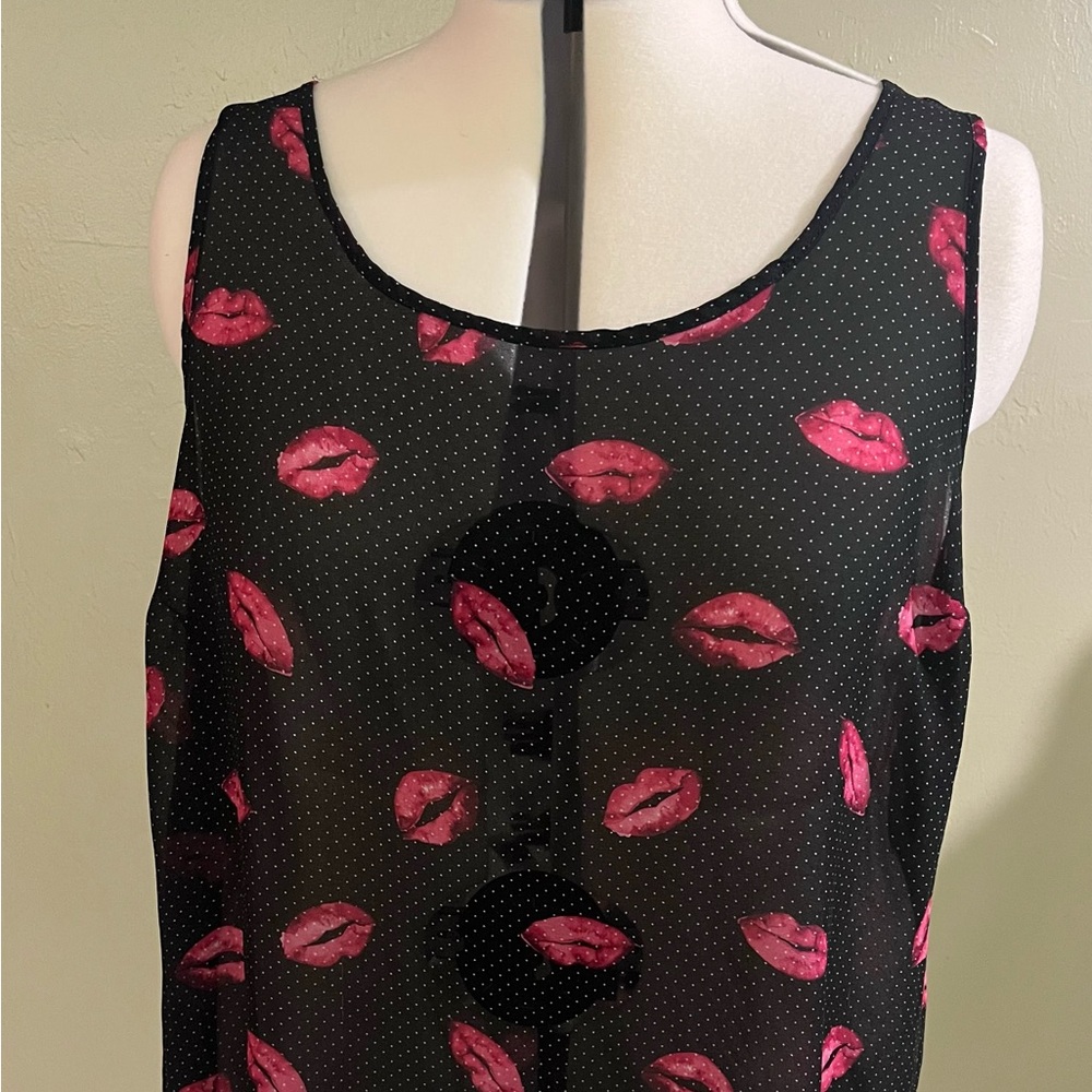 Torrid Lip Kiss Print Sheer Black Button Back Blouse Top Size 2
